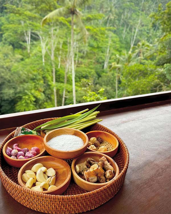 Traditional Balinese Cooking at Sanggraloka Ubud