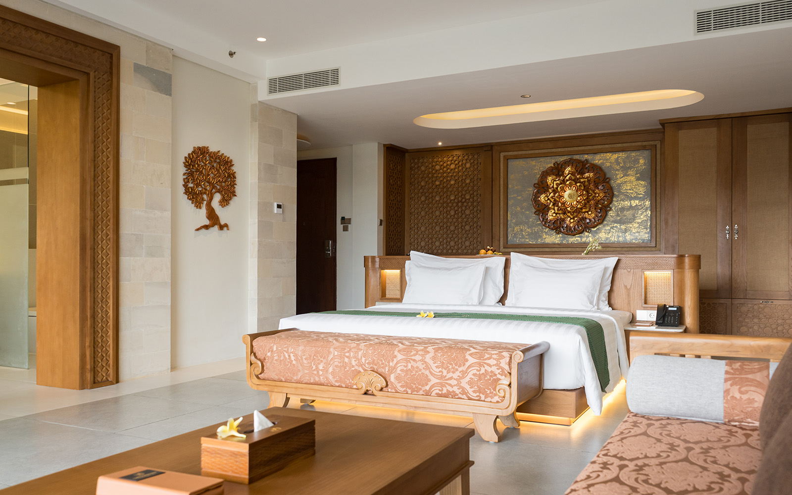 Detail Deluxe Suite Room1