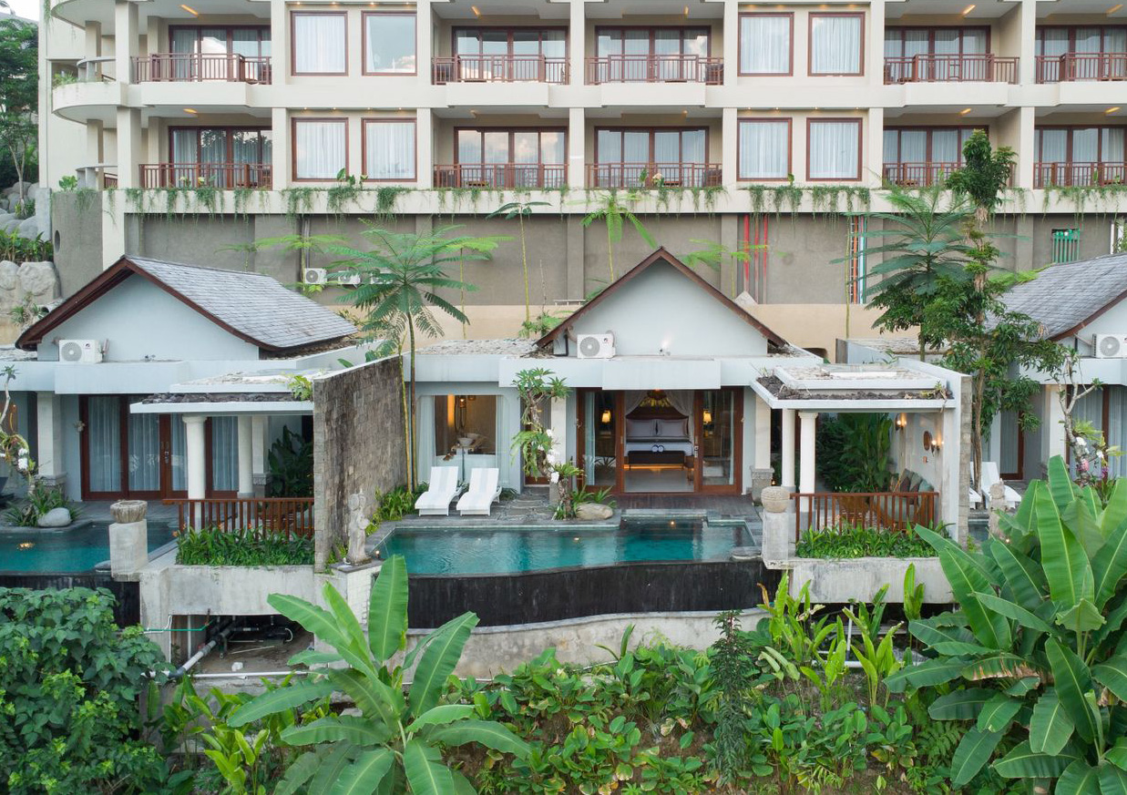 Homepage About Us Featured Back1