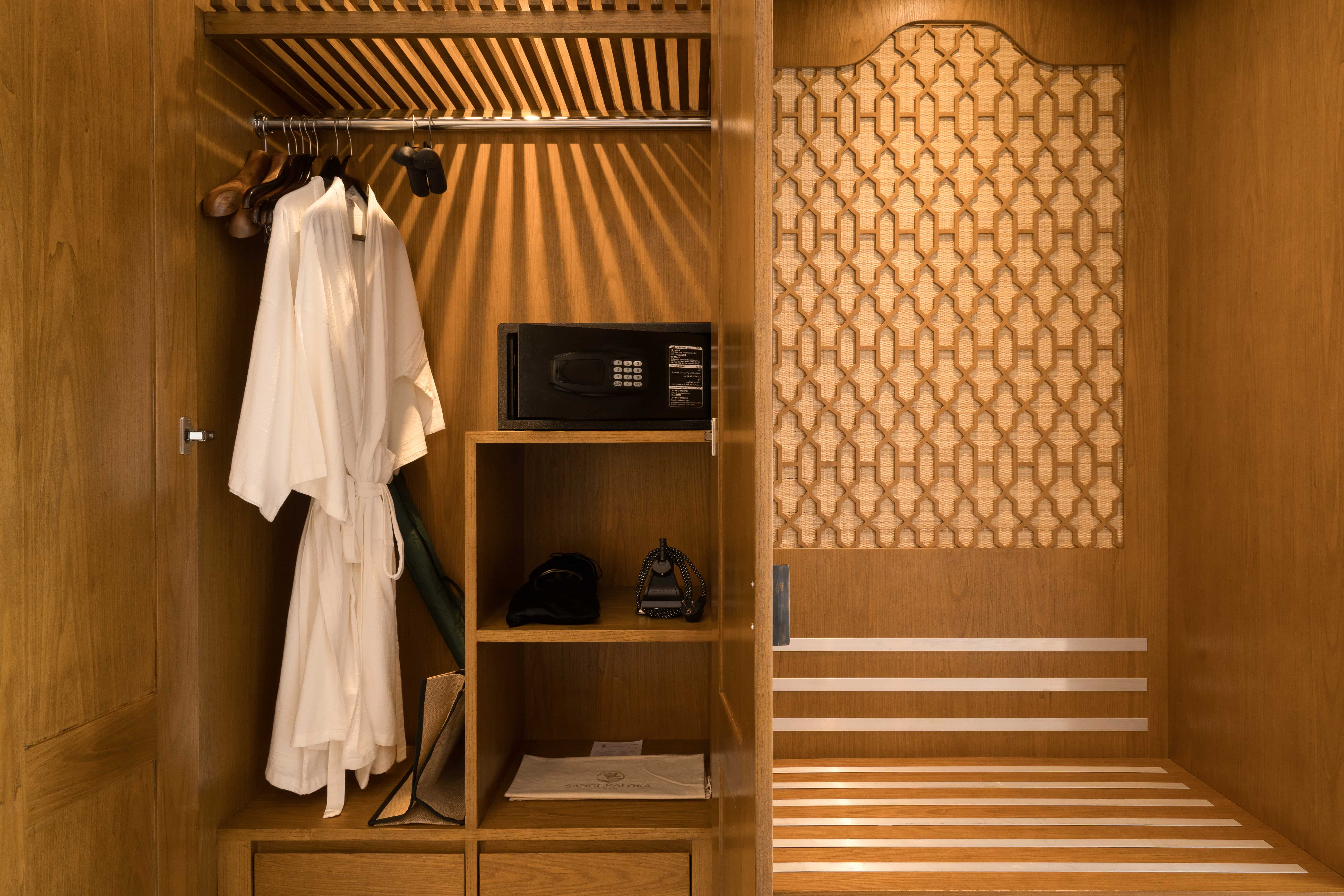 Room List Slideshow (6)